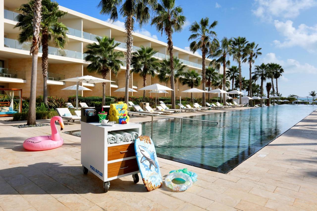 Family Selection At Grand Palladium Select Costa Mujeres Cancún Exterior foto