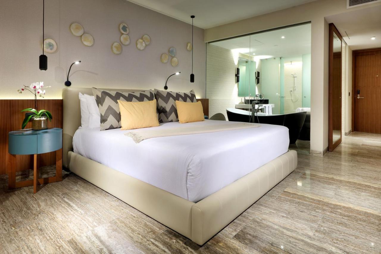 Family Selection At Grand Palladium Select Costa Mujeres Cancún Exterior foto